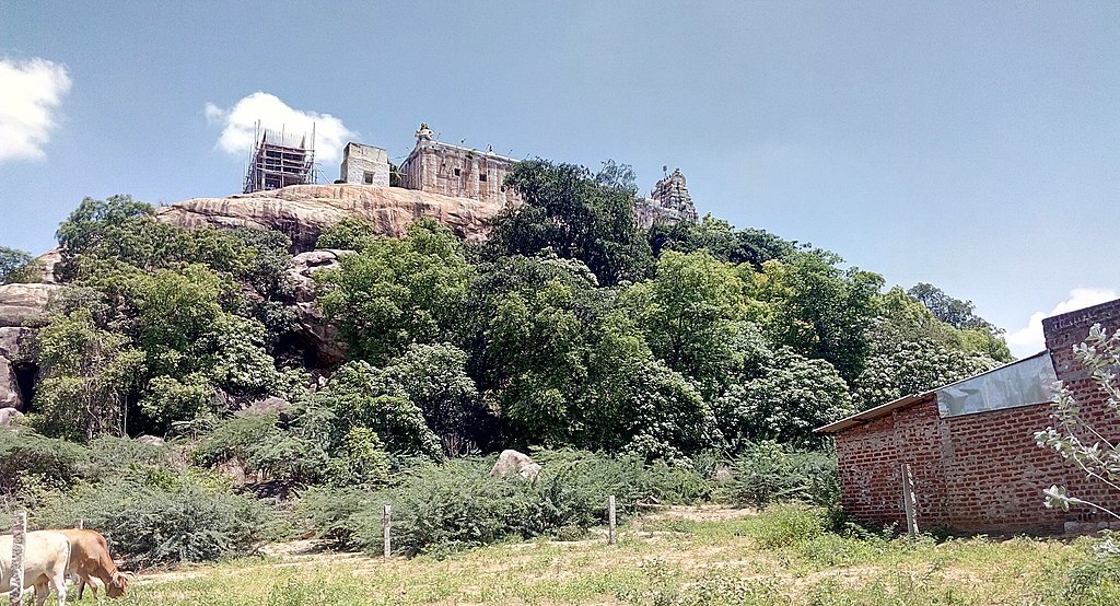 Back view of temple, viralimalai, murugan kovil