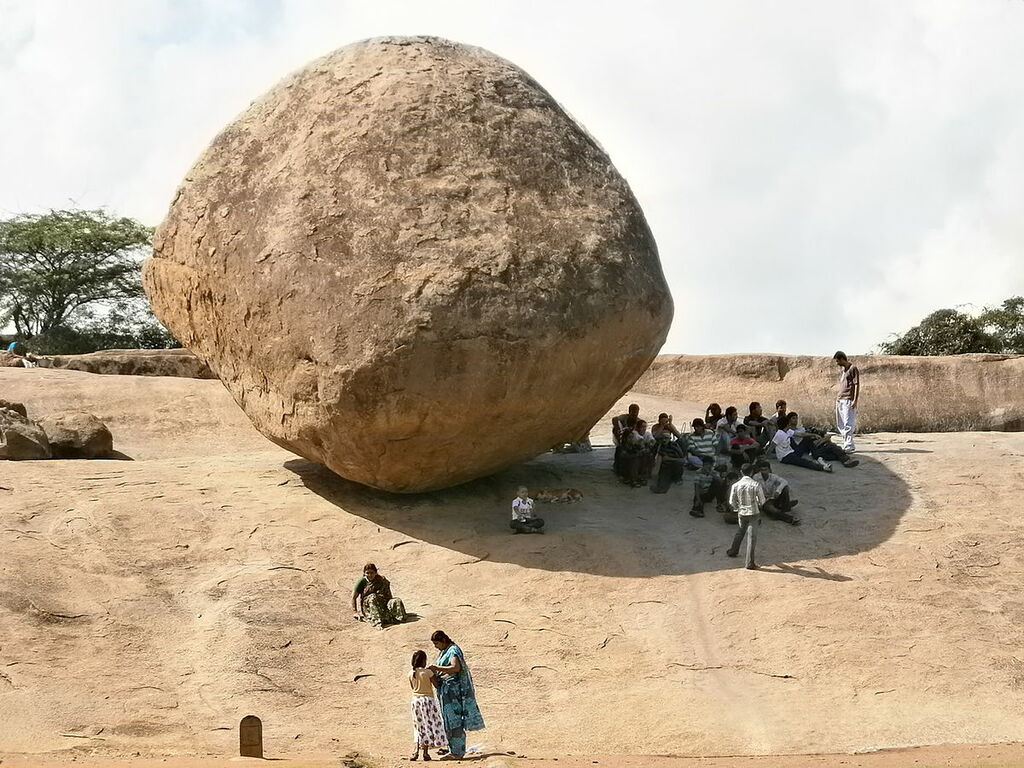 Krishnas-Butter-Ball-Mahabalipuram-Chennai-5