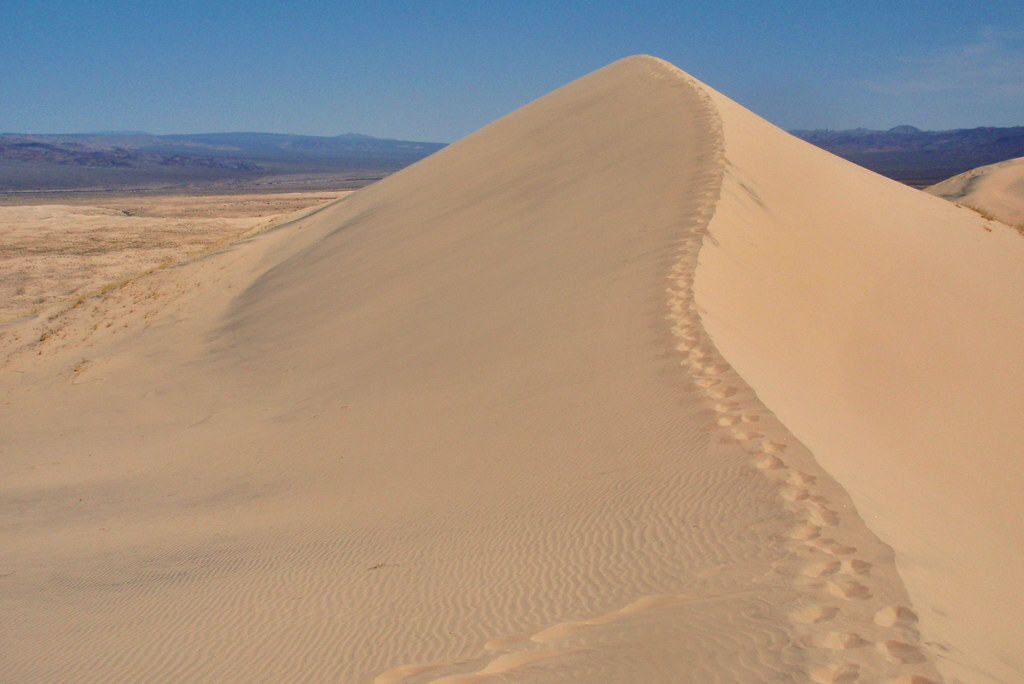 Kelso Dunes 01