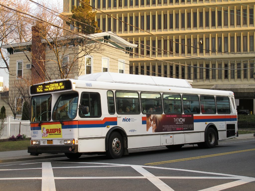Nassau Inter-County Express Orion V (2004)