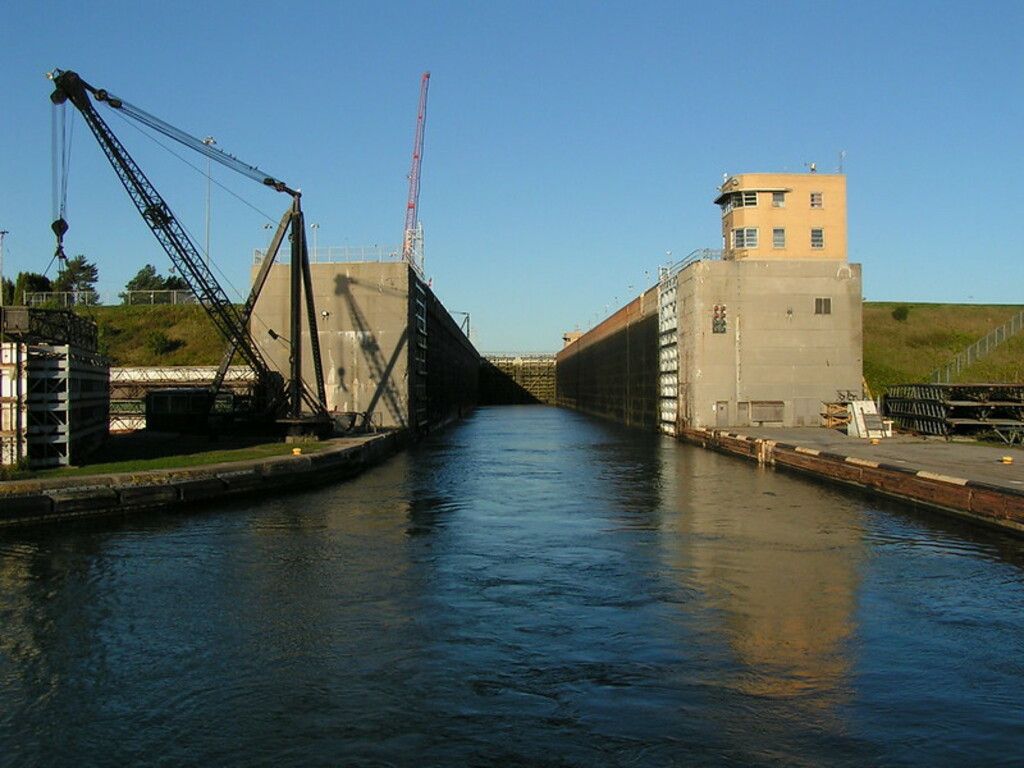 Eisenhower Lock