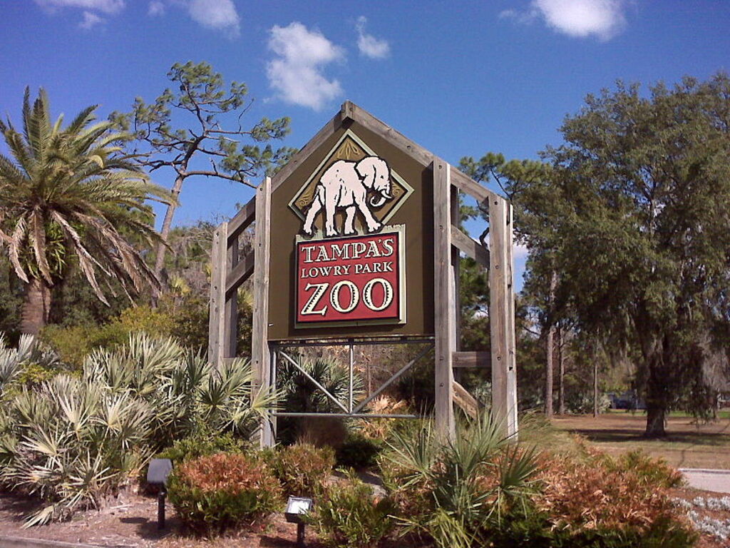 Lowry Park Zoo Sign in Tampa