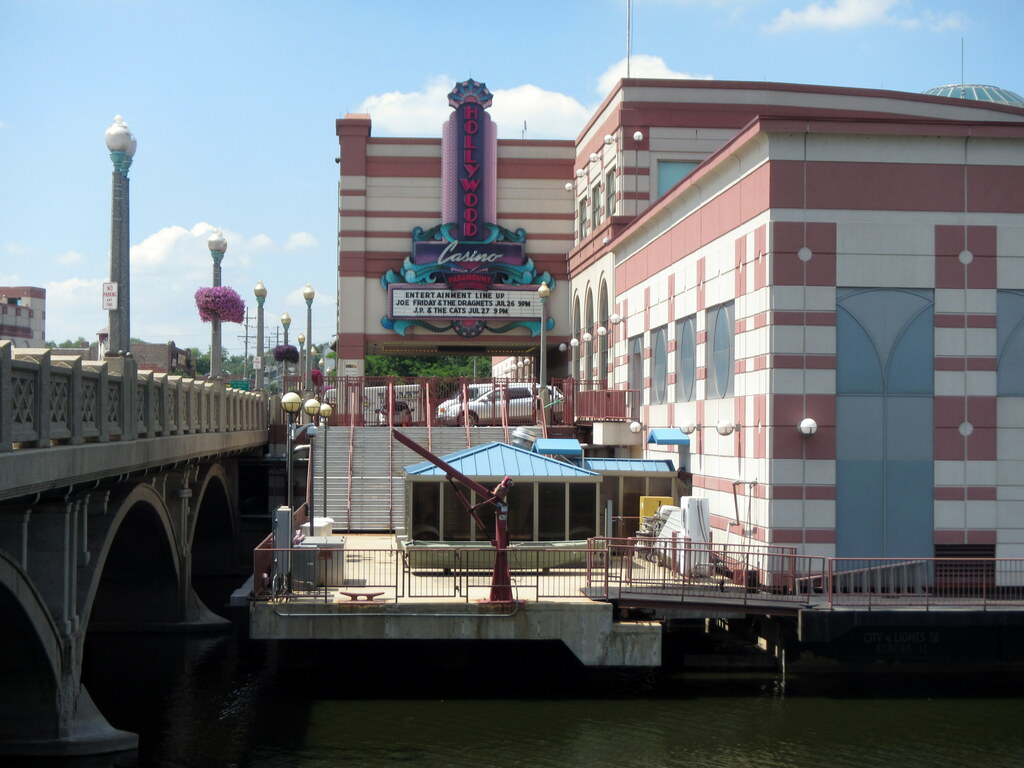 Hollywood Casino Aurora