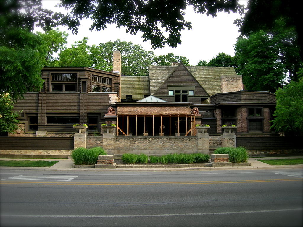 Frank Lloyd Wright Home and Studio