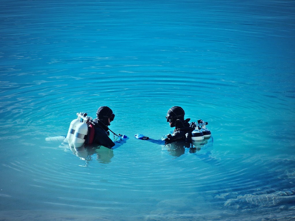 Lake diving