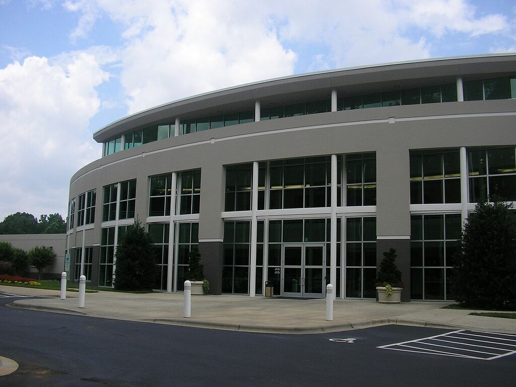 Joe-Gibbs-Racing-HQ-Huntersville-NC-July-7-2005
