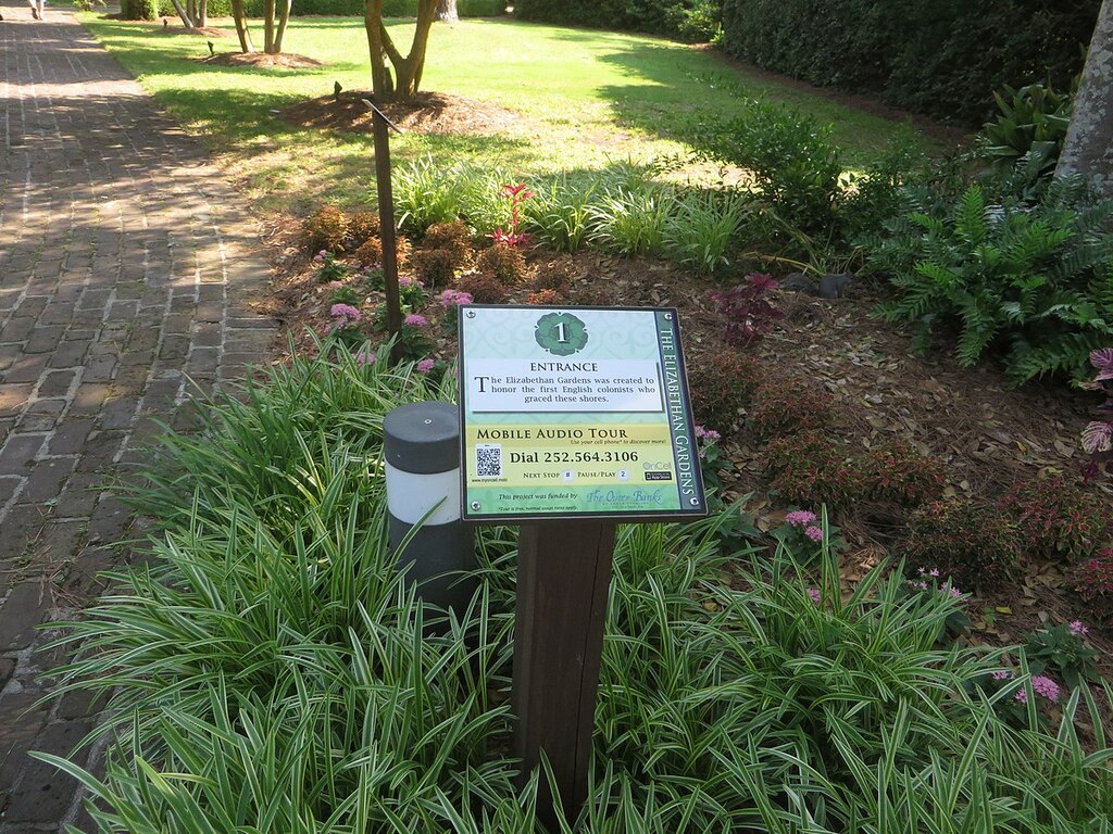Elizabethan Gardens, Fort Raleigh National Historic Site, Manteo, 