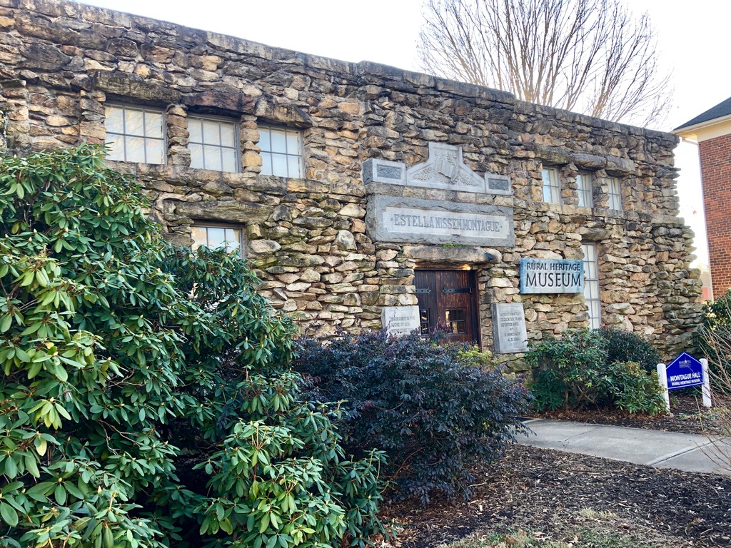 Montague Hall (Rural Heritage Museum), Mars Hill University, Mars Hill, NC (46681720561)