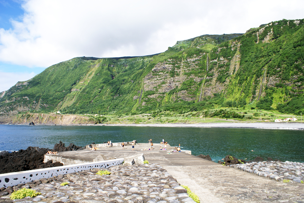 Porto e zona balnear da Fajã Grande 3, ilha das Flores, Açores, Arquivo de Villa Maria, ilha Terceira, Açores