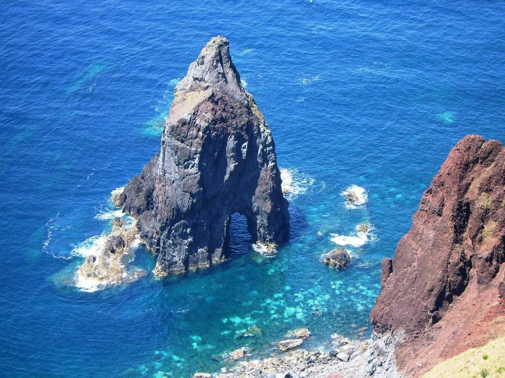 Ilhéu da Ponta dos Rosais, Rosais, ilha de São Jorge, Açores, Portugal