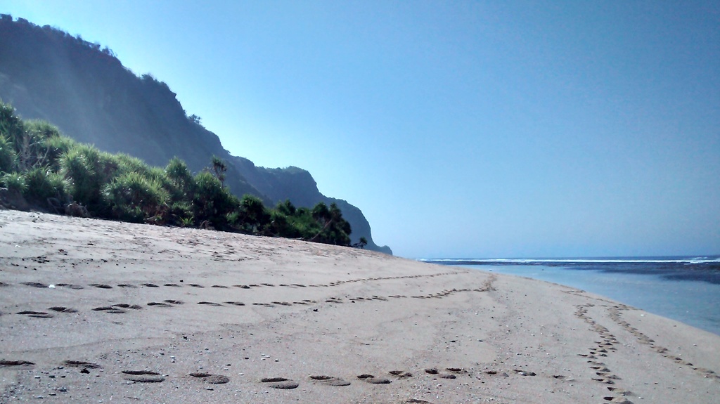 Batu Belig Beach