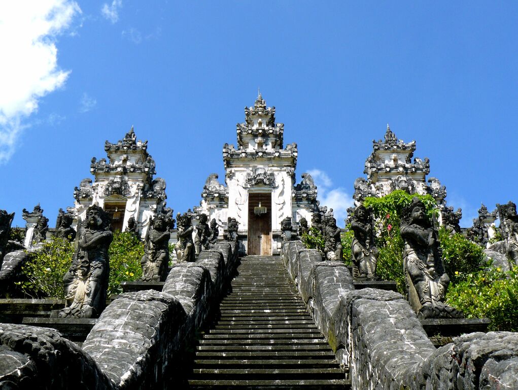 Pura Penataran Lempuyang Bali 492102459