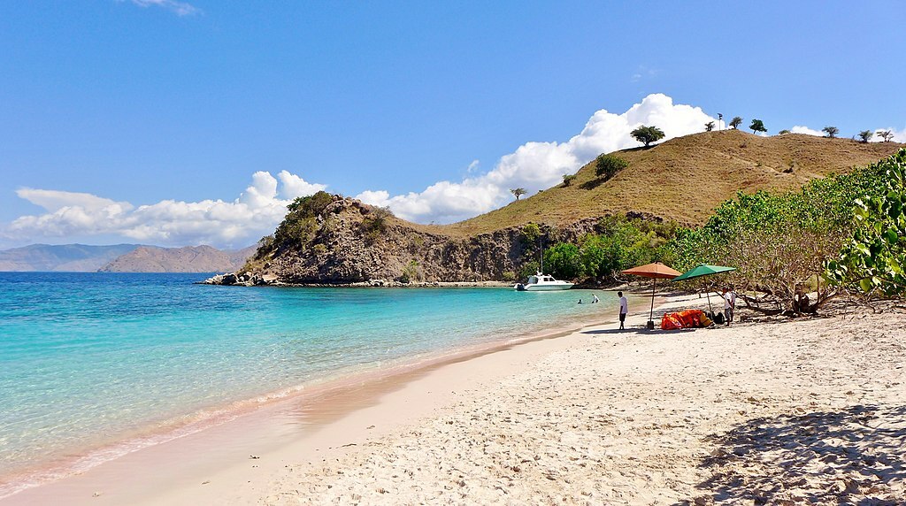 Pink Beach, Komodo, 2016 (04)
