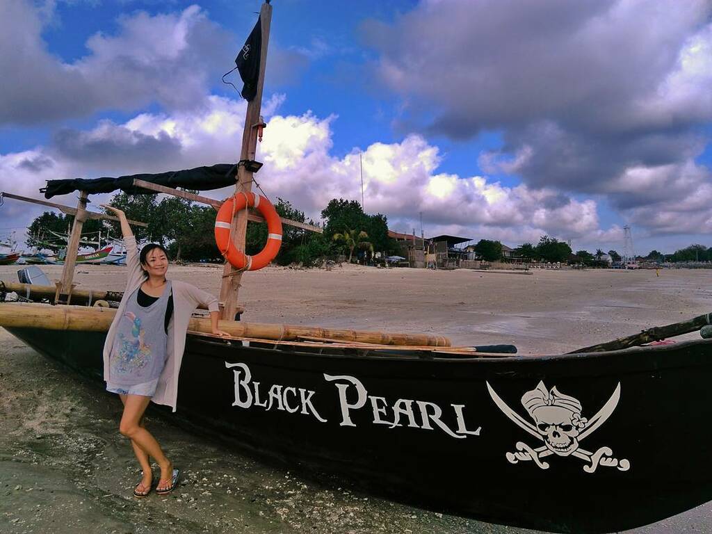 things to do in tuban indonesia | black pearl jimbaran bay