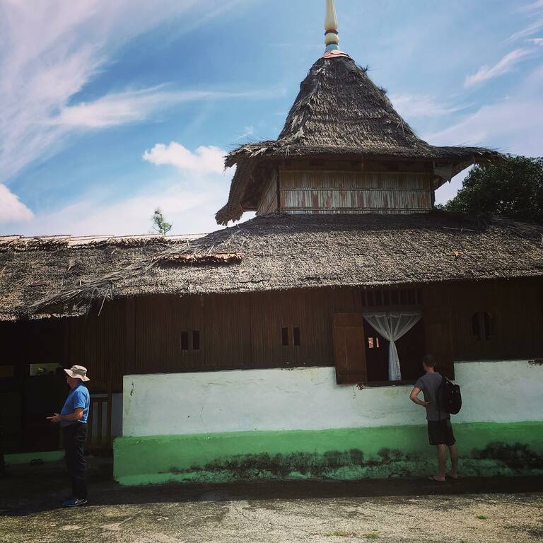 things to do in ambon indonesia | be impressed by the unique wapauwe mosque