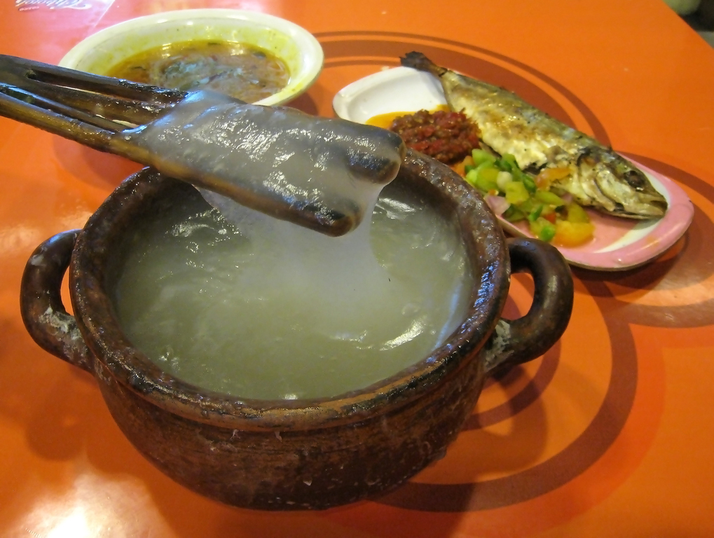 Papeda, Kuah Kuning, Ikan Tude Bakar 2