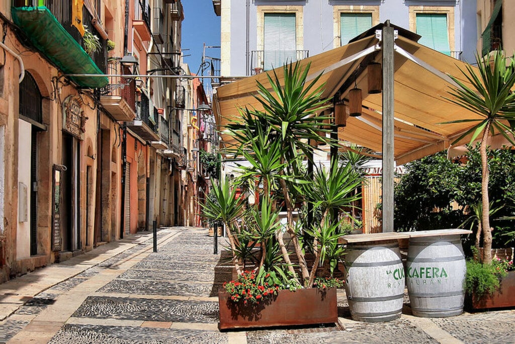 Tarragona: Plaça de Santiago Rusiñol