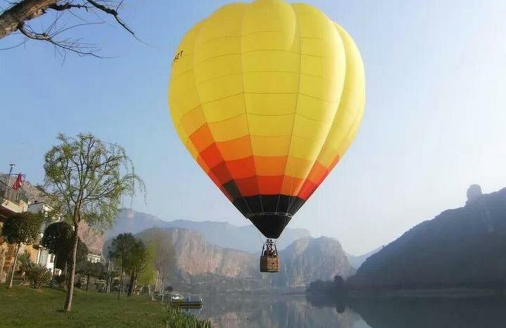 things to do in murcia spain | hot air balloon flight over murcia