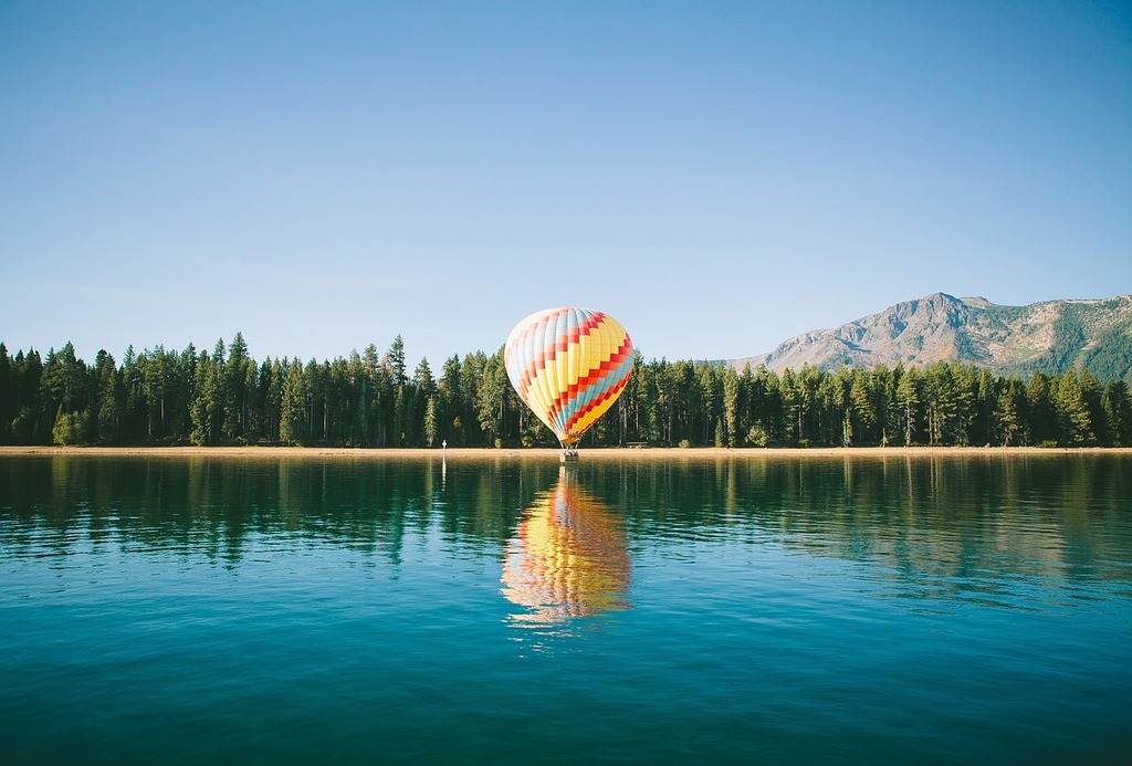 Hot air balloon