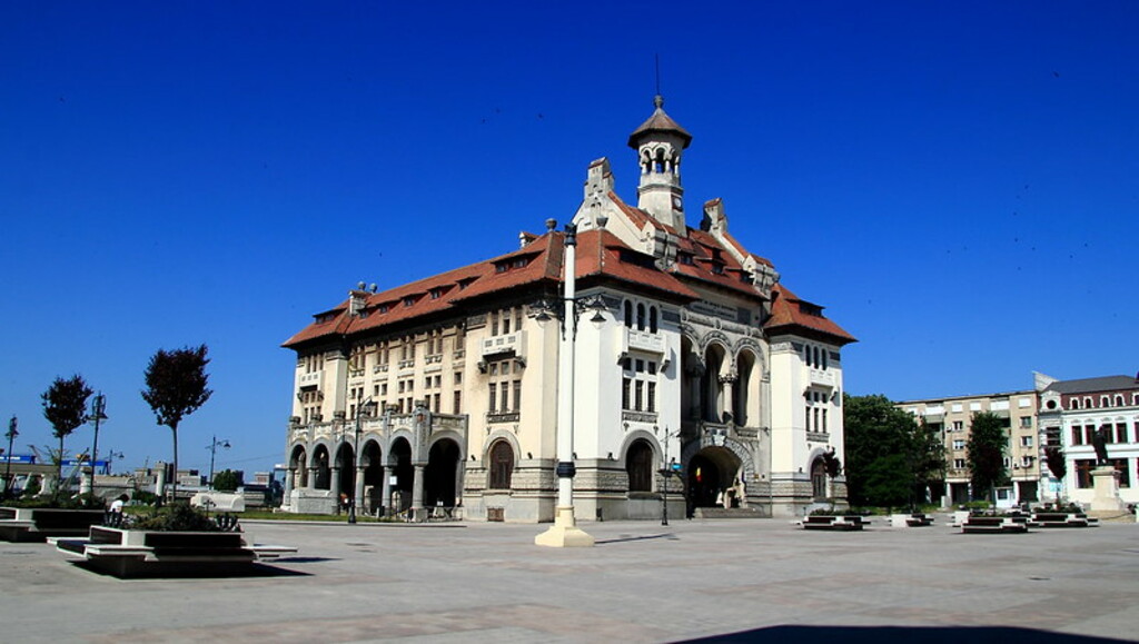 Museum of National History and Archeology as seen from Plata Ovidiu