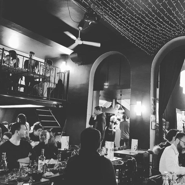things to do in lyon at night | laugh your derrière off