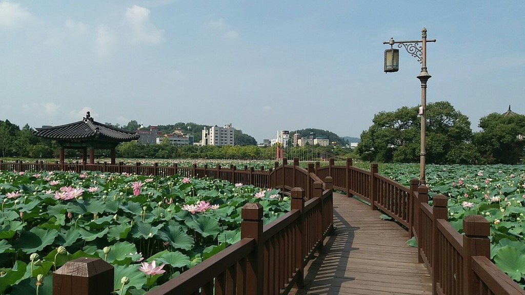 Jeonju Deokjin Park Republic Of