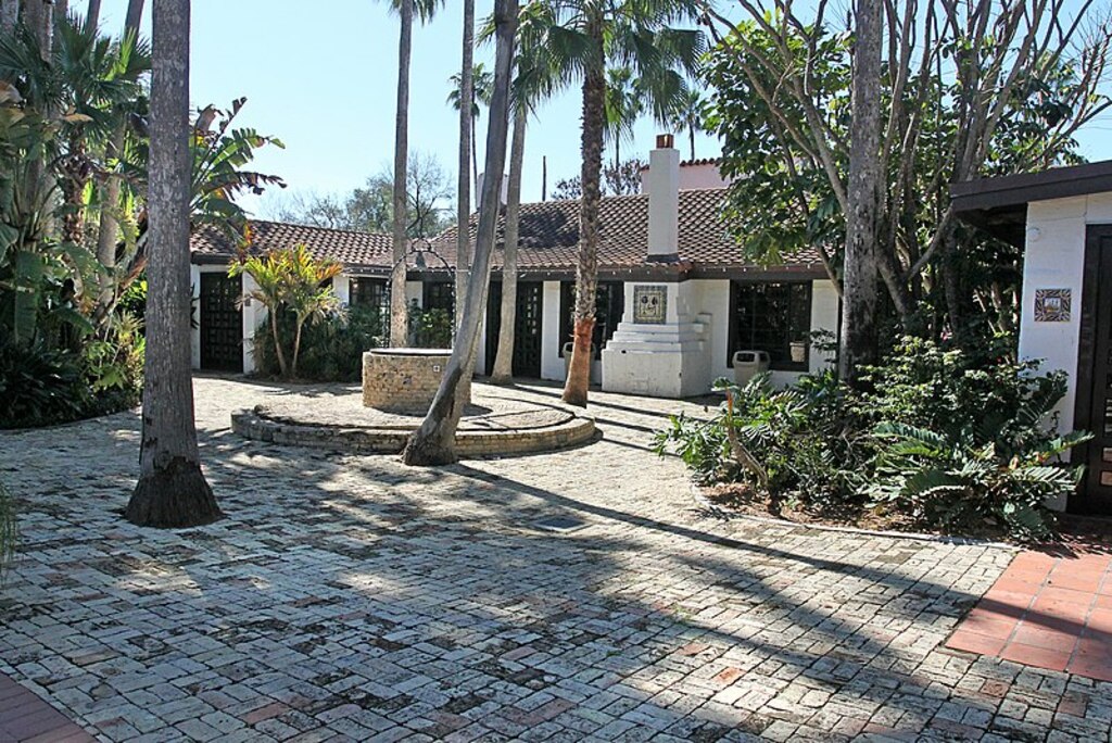 QUINTA MAZATLAN, Mc Allen, Tx -10 (16663096421)