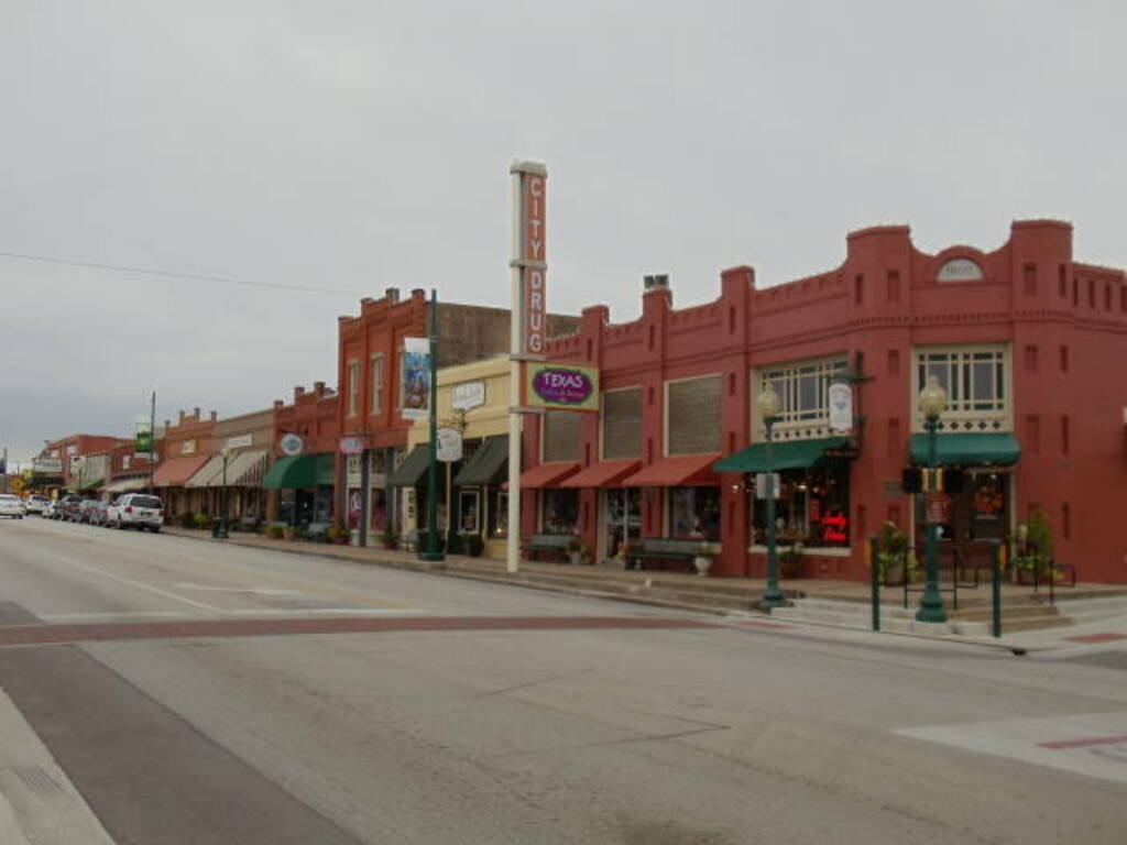 Grapevine Commercial Historic District