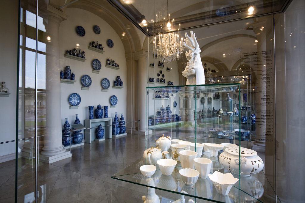 Dresden Porcelain Collection - 07-2003