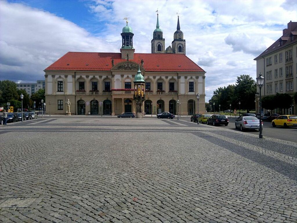 Rathaus Magdeburg - panoramio