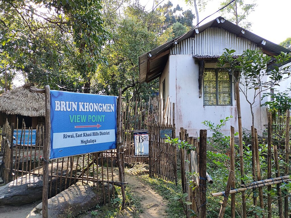 Brun Khongmen View Point Signboard
