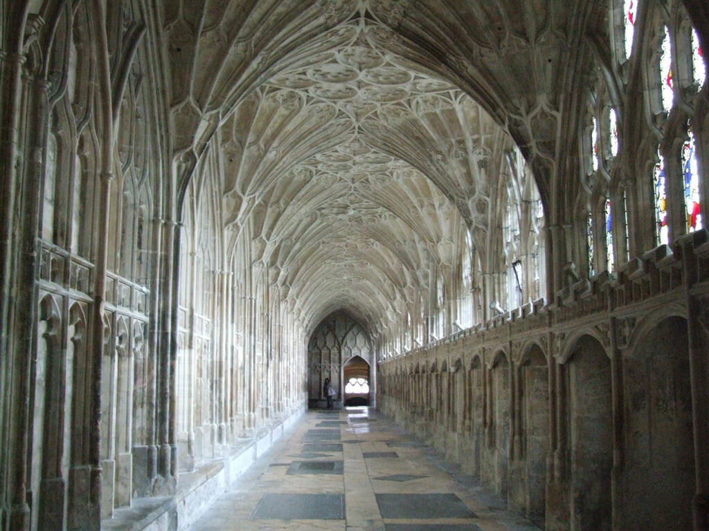 Gloucester cathedral cloister 001