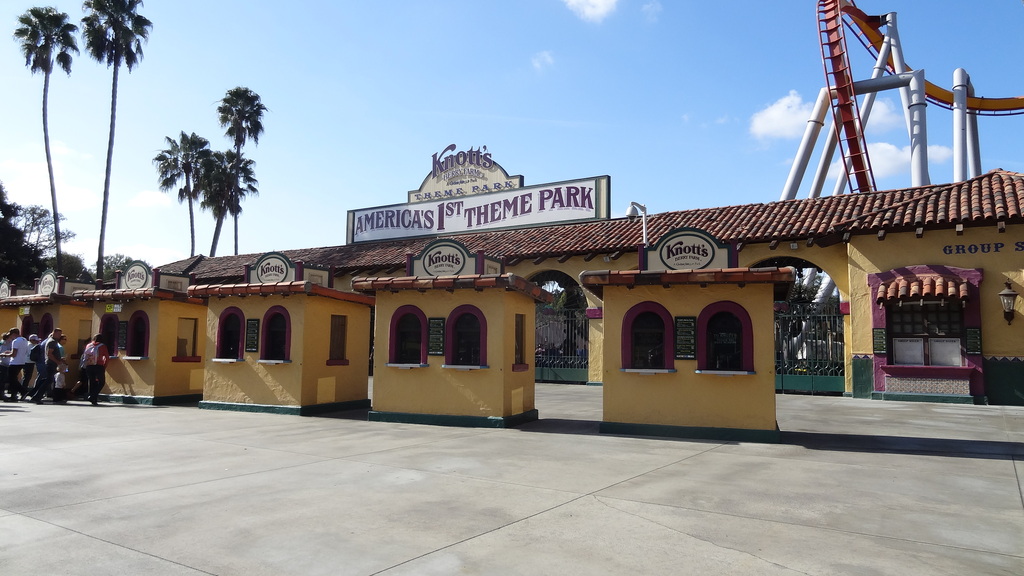 Knotts Berry Farm 2013