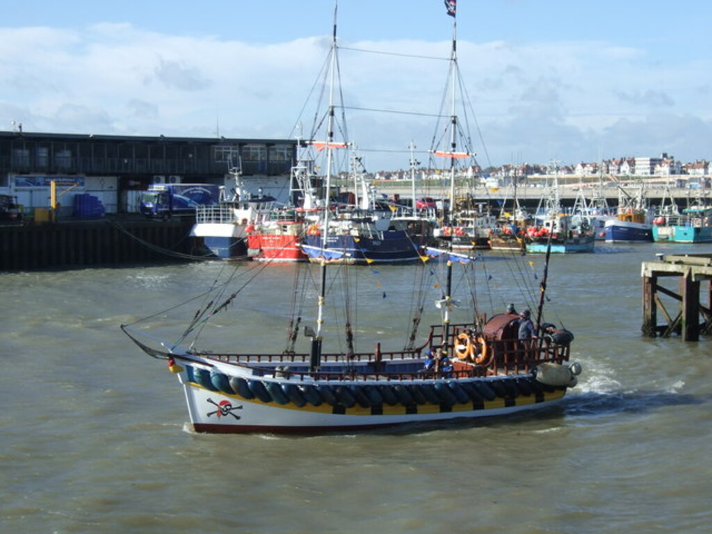 There be pirates