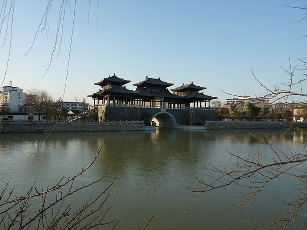 Yangzhou - Old Grand Canal - Tongjiangmen Bridge - P1130263