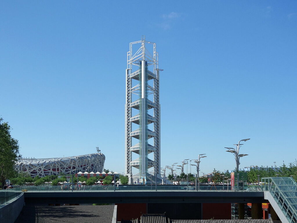Linglong Tower 20130702