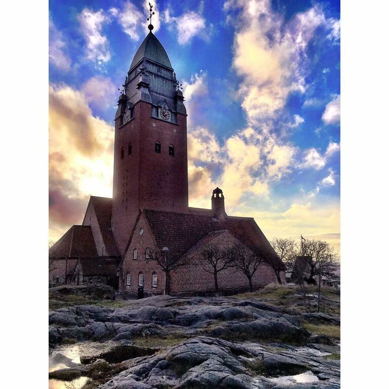 things to do in gothenburg | check out masthugg church