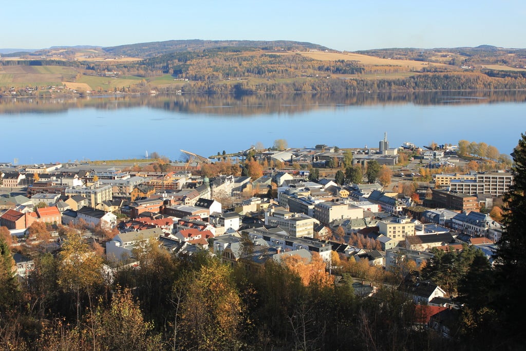 Gjøvik sentrum sett fra Hovdetoppen