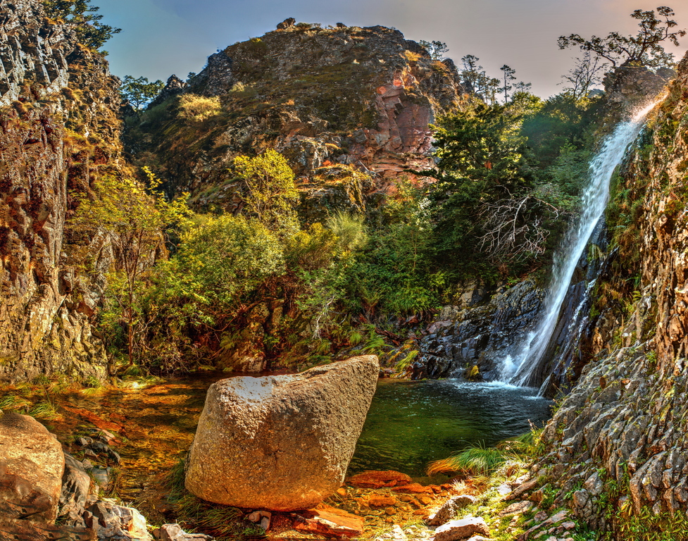 Poço do Inferno Waterfall