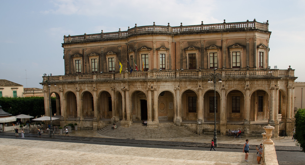 Palazzo Ducezio-pjt