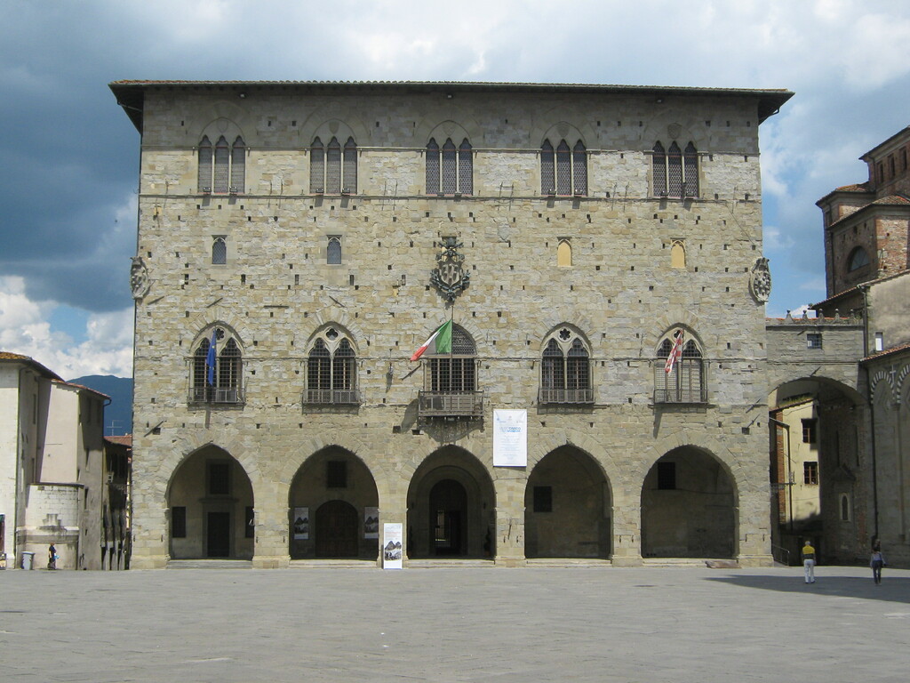 Pistoia -Palazzo Comunale- 2