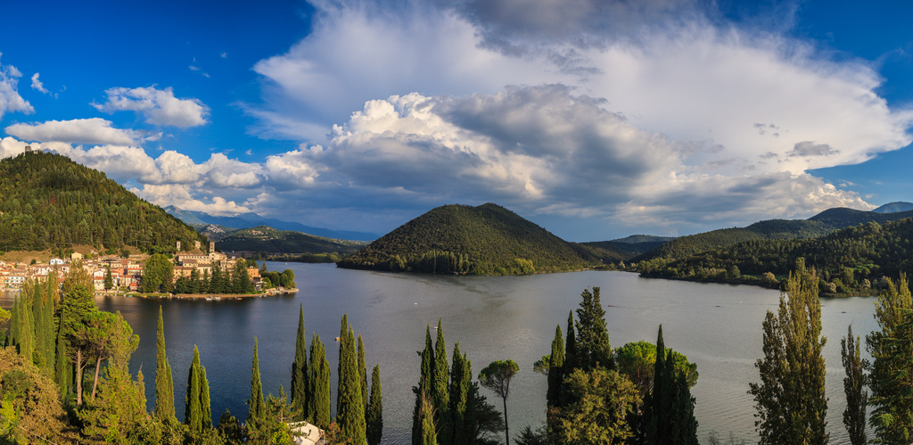 Lago di Piediluco, panoramica