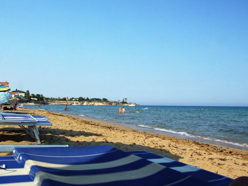 Avola-Syracuse-Sicilia-Italy - Creative Commons by gnuckx (3858051732)