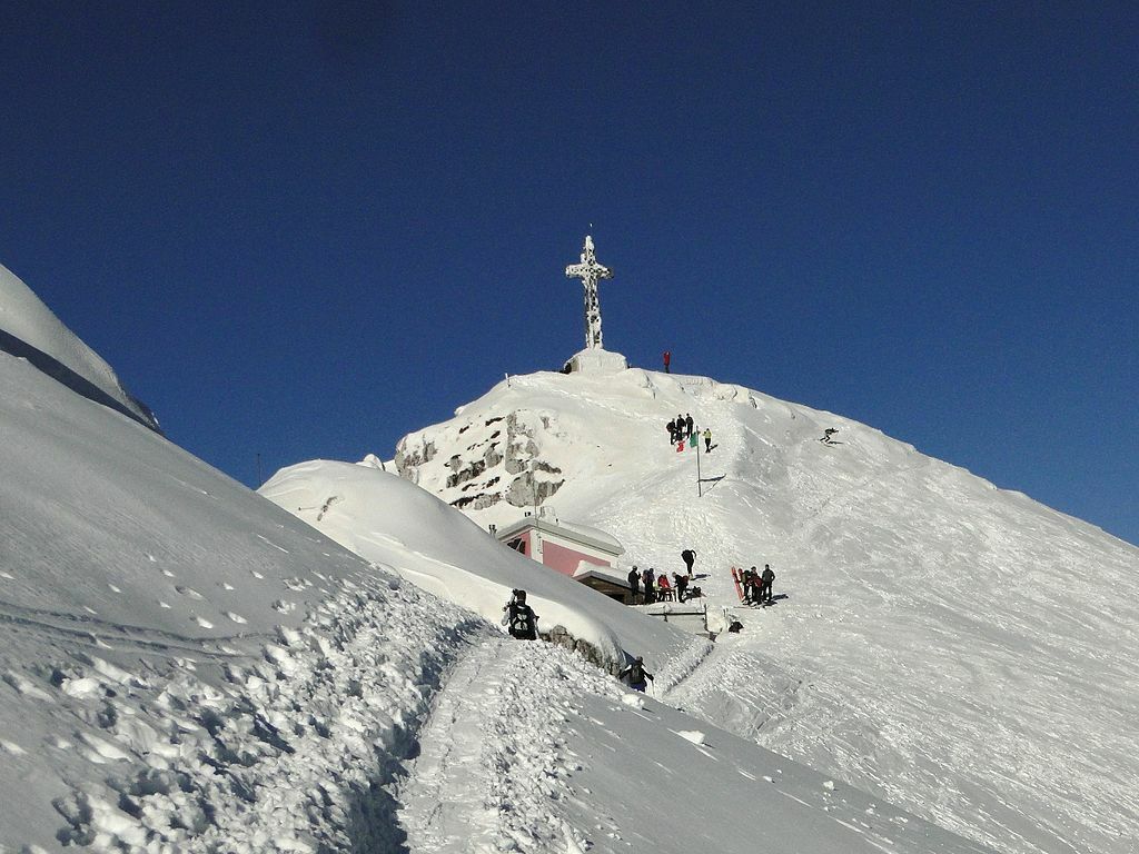 Resegone Rifugio Azzoni e punta Cermenati