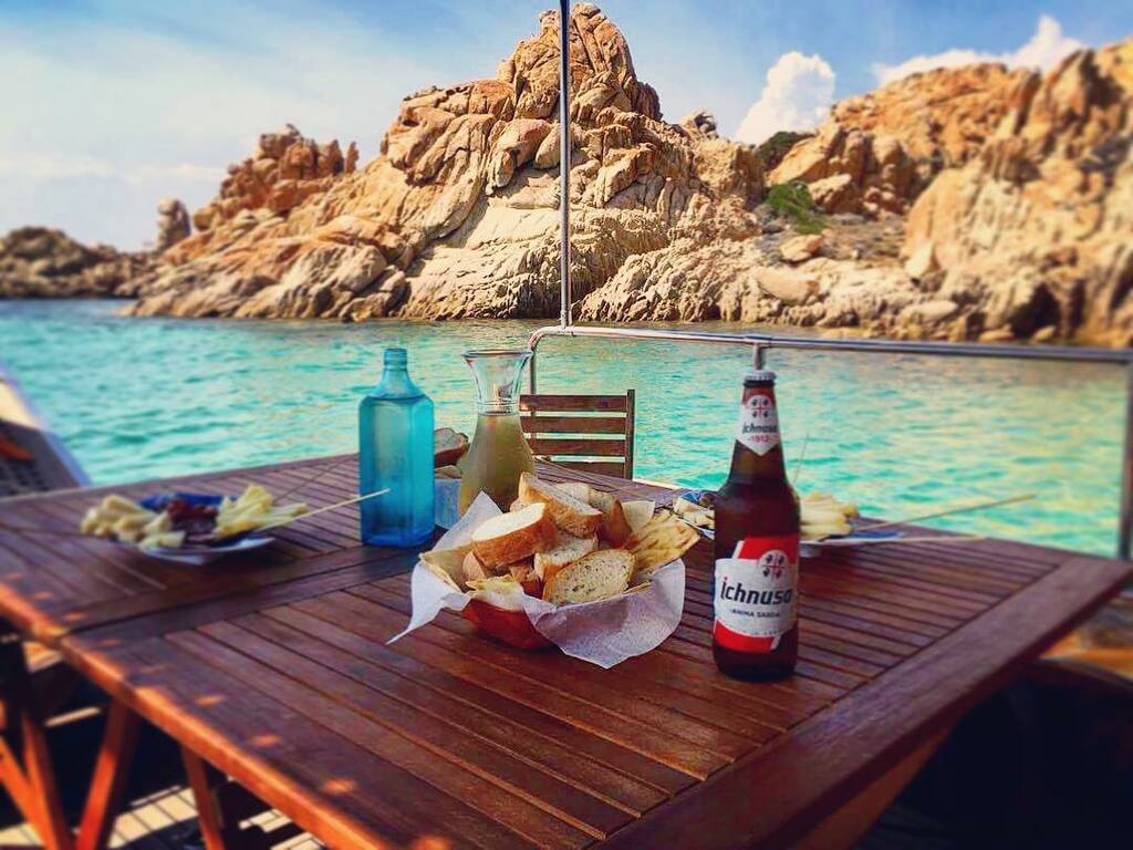 things to do in la maddalena | take a boat tour