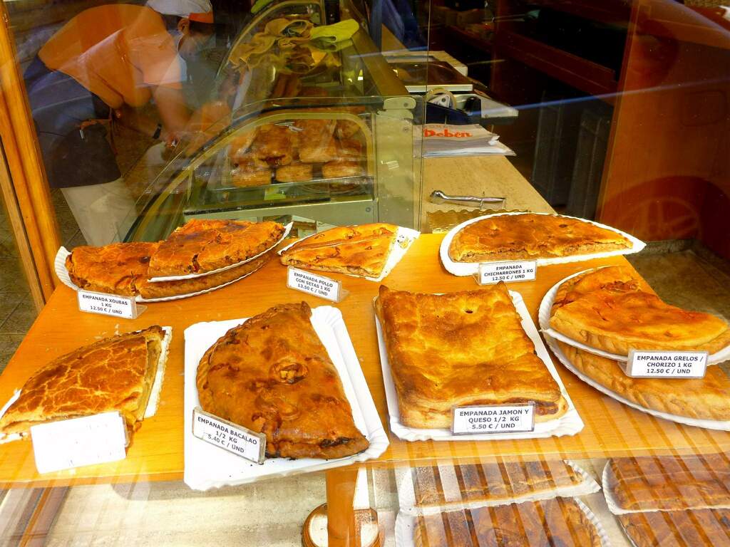 A Coruña - Variedad de empanadas gallegas