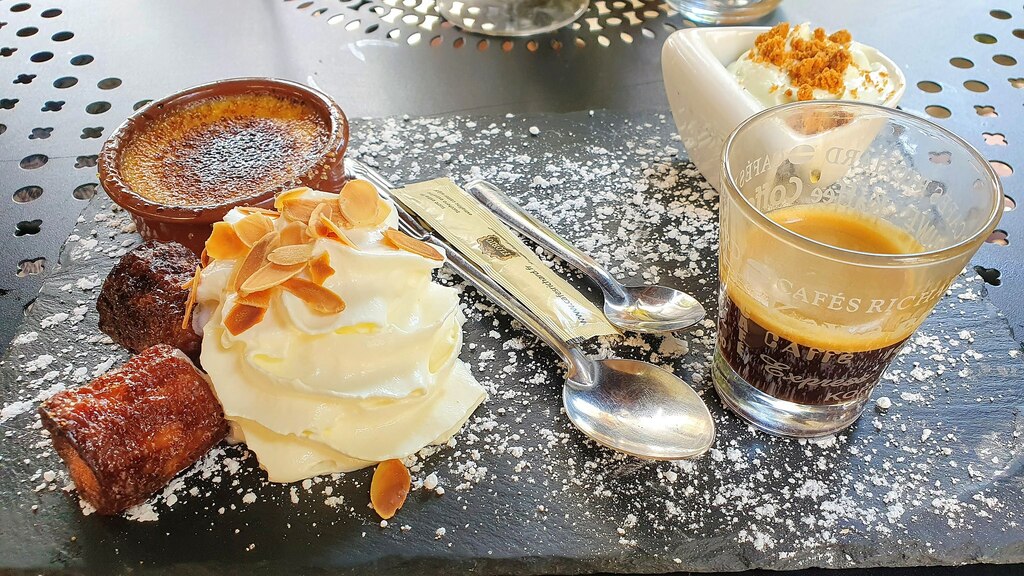 10 Must-Try Delicacies In France! | Trip101