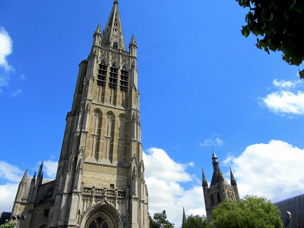 Ieper Sint-Maartenskathedraal