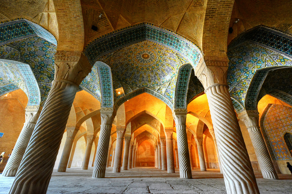 Vakil Mosque