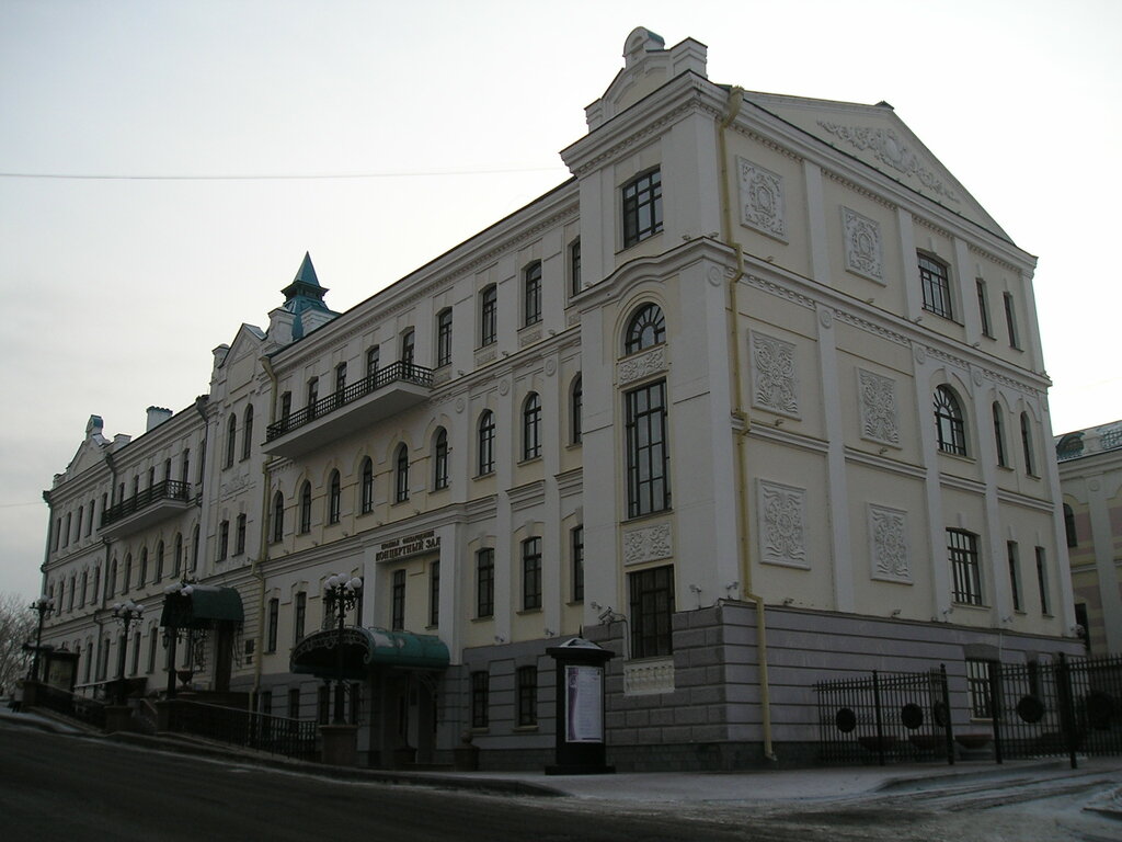 Far Eastern museum of art
